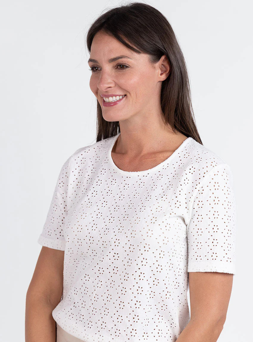 Tee-shirt femme en maille ajourée coton blanc crème