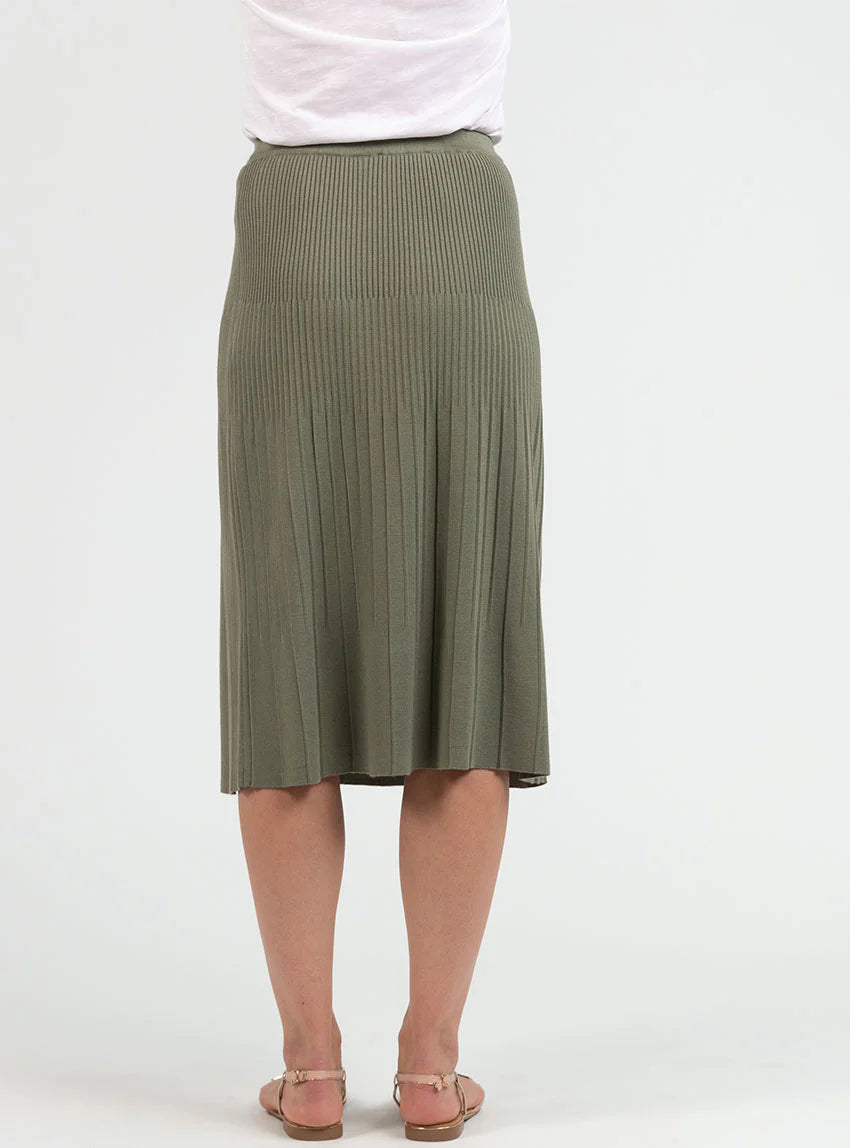 Jupe plissée femme fluide en viscose vert kaki