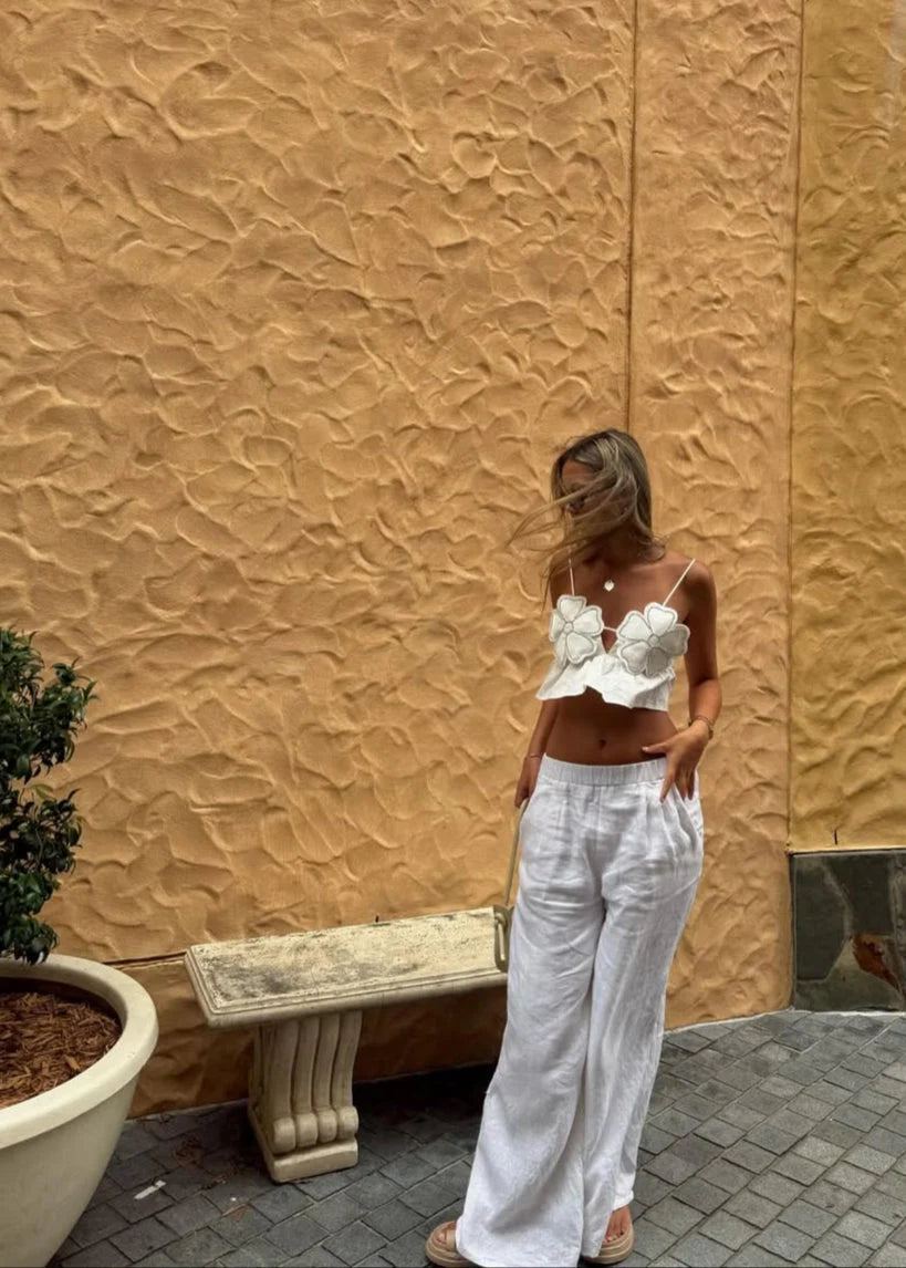 Blouse blanche à manches volantées pour femmes