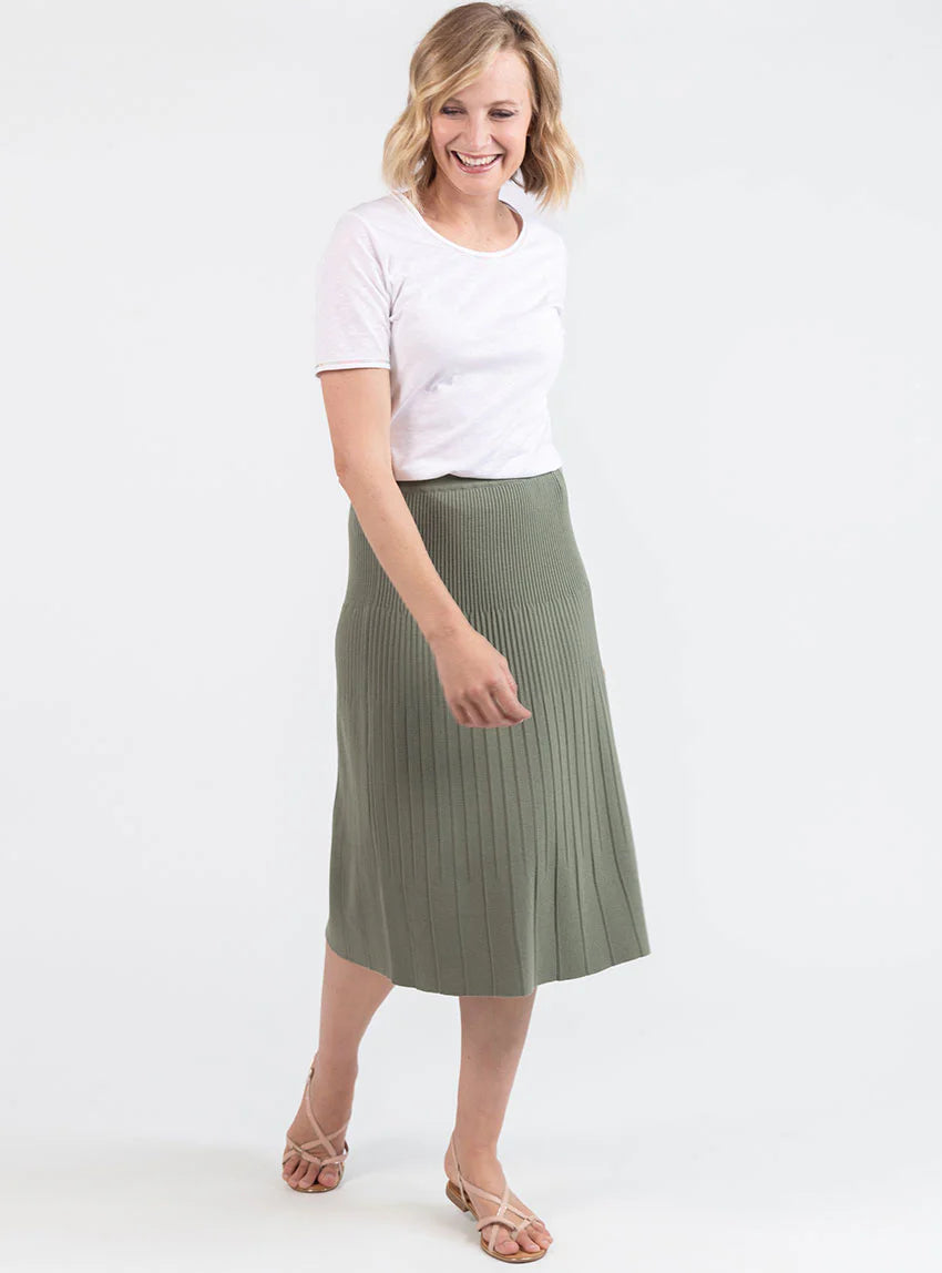 Jupe plissée femme fluide en viscose vert kaki