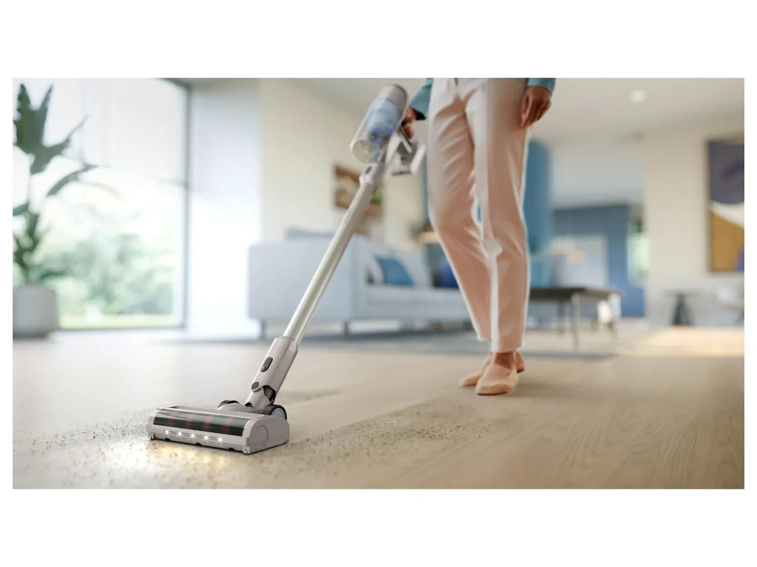 PHILIPS Aspirateur balai sans fil XC2011/01