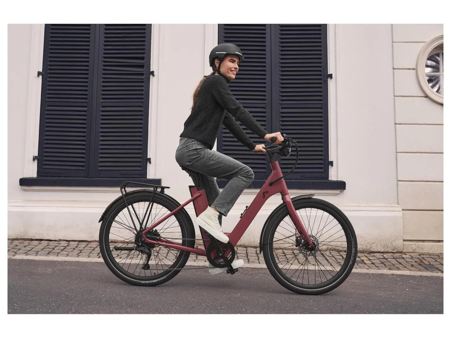 CRIVIT Vlo lectrique Urbain Shimano Y.3