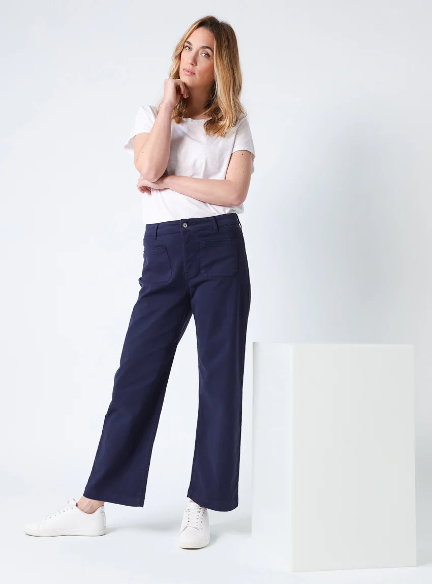 Pantalon femme 7/8ème bleu marine
