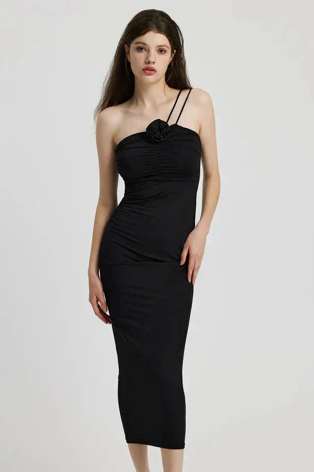 Robe longue noire élégante sans manches pour femme