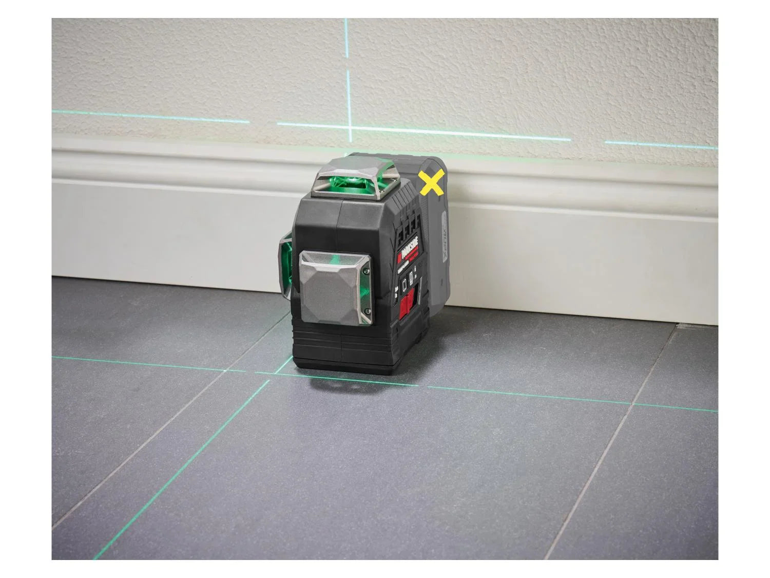 PARKSIDE PERFORMANCE Niveau laser en croix sans fil PKLLP 3360 A1, vert, 30 m 20 V