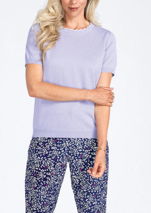 Pull manches courtes, col colerette violet pale