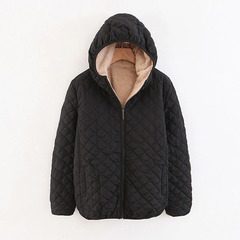 Veste matelassée à capuche avec doublure en peluche