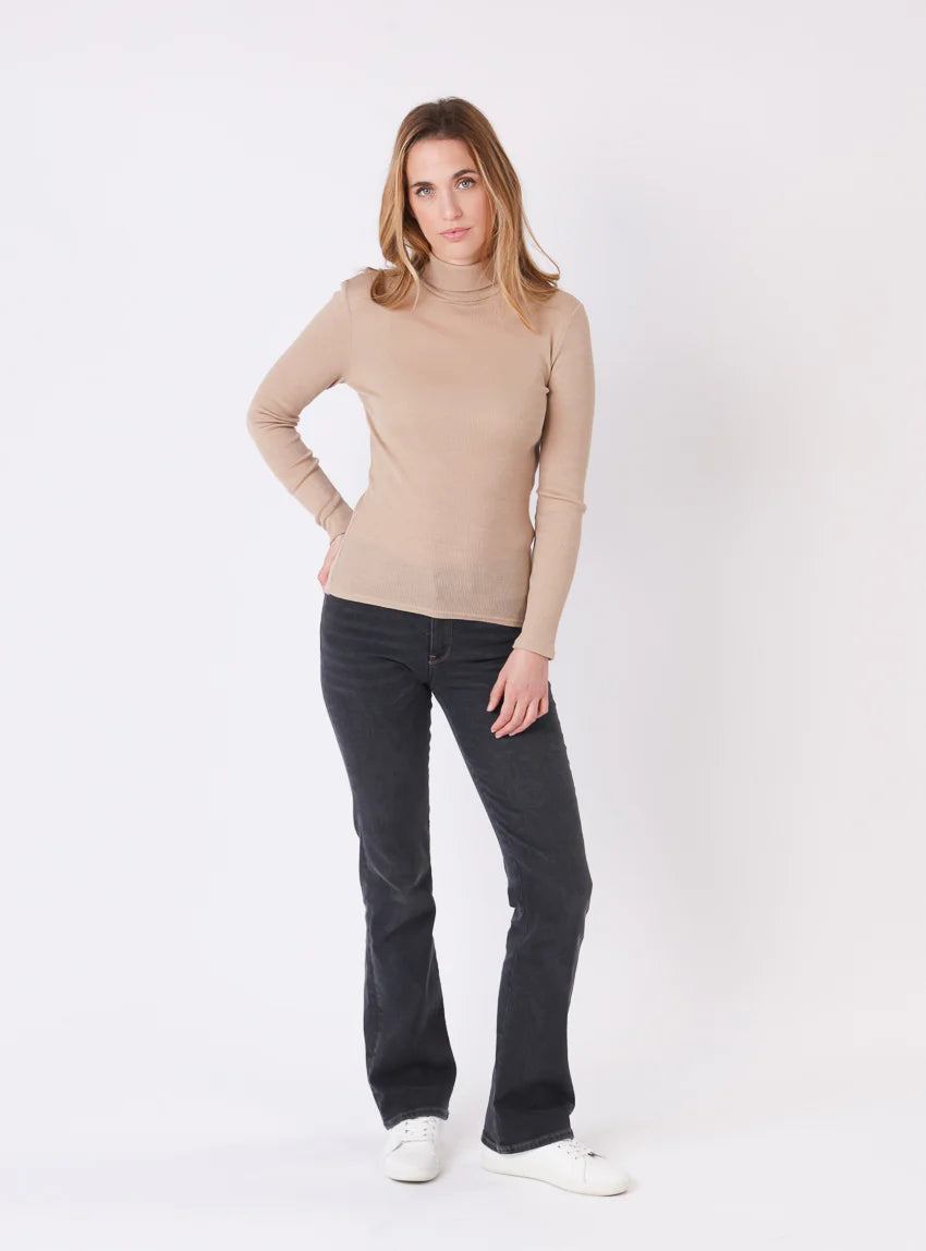 Pull chaussette col roulé laine et soie beige