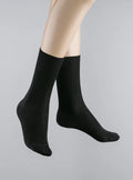 Mi-chaussettes mixte en laine sans élastique noires
