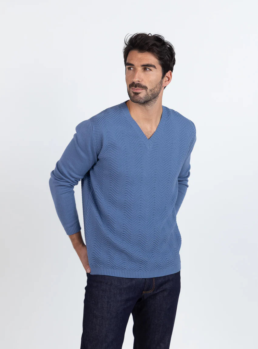 Pull homme col V chevrons en coton Bleu infini