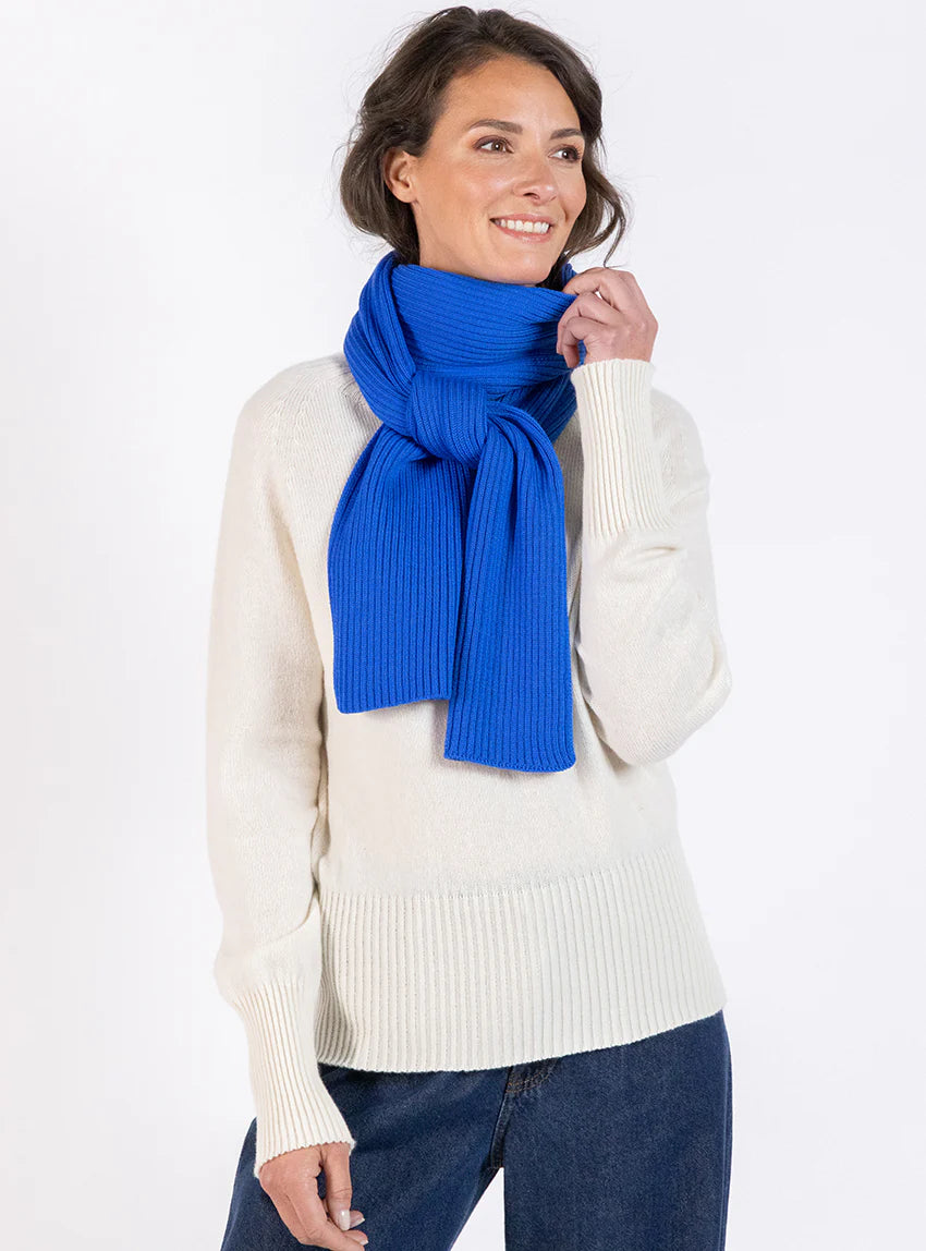 Echarpe en laine mérinos bleu tonique