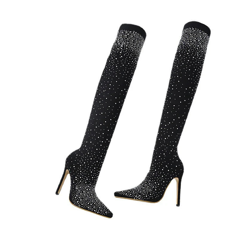 Bottes mi-cuisses étincelantes en faux diamant