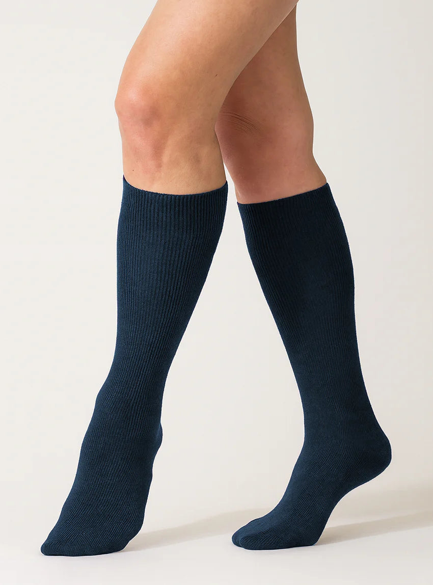 Chaussettes hautes mixte en pure laine bleu marine