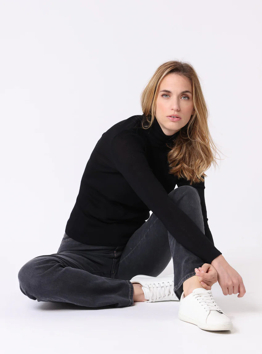 Pull chaussette col roulé laine et soie noir