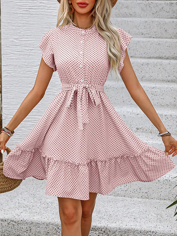 Robe mini patineuse plissée avec taille nouée