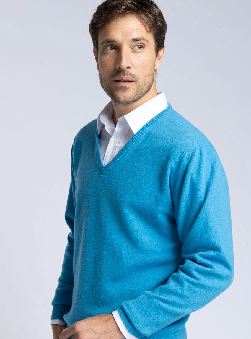 Pull homme col V en cachemire et laine bleu