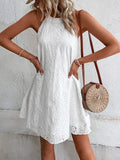 Sophie Paris | Robe Mini à Col Grec en Oeillet avec Coupe Flatteuse