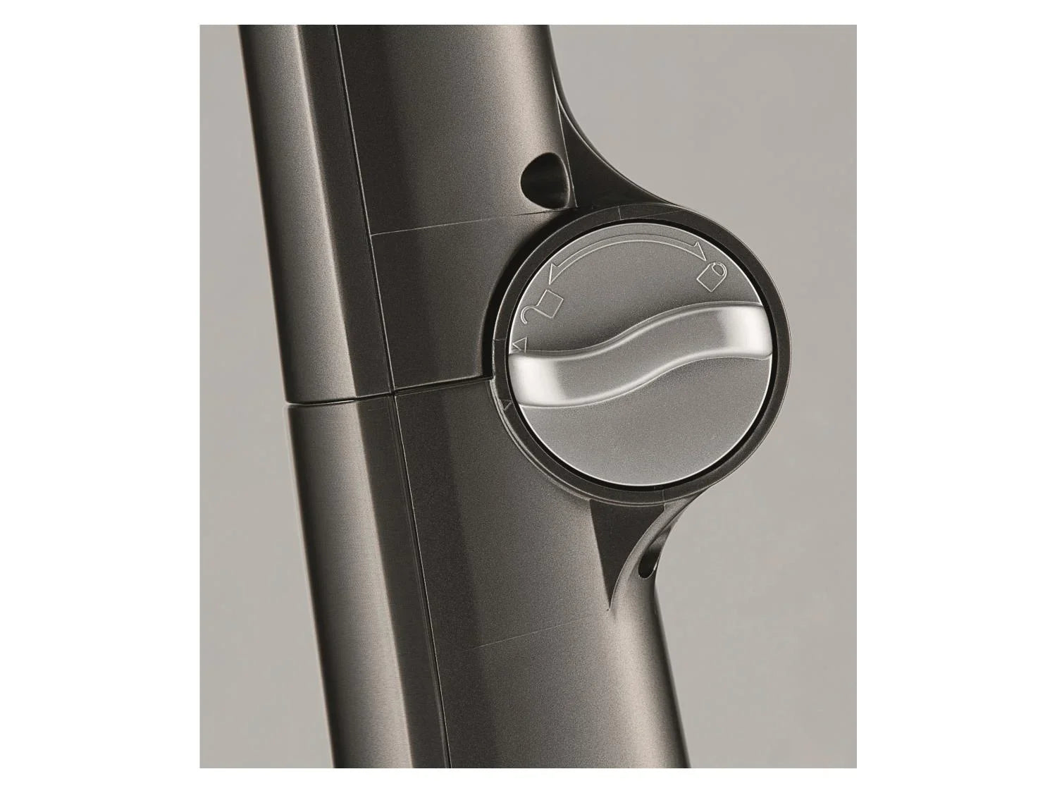 GRUNDIG Aspirateur balai et  main, 21,6 V