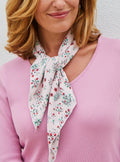 Foulard carré rose en viscose