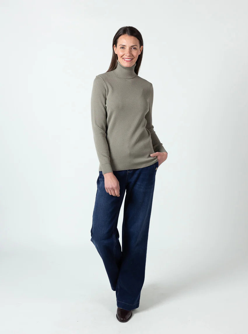 Pull chaussette femme col roule en laine mérinos Vert Olive