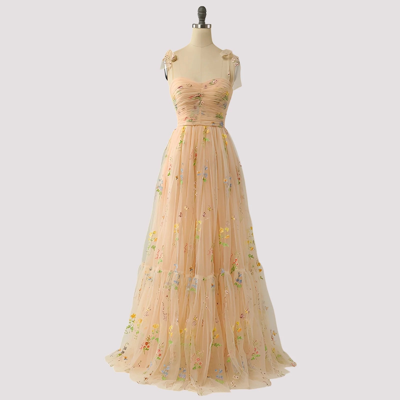 Livia - Robe de bal élégante avec broderie florale