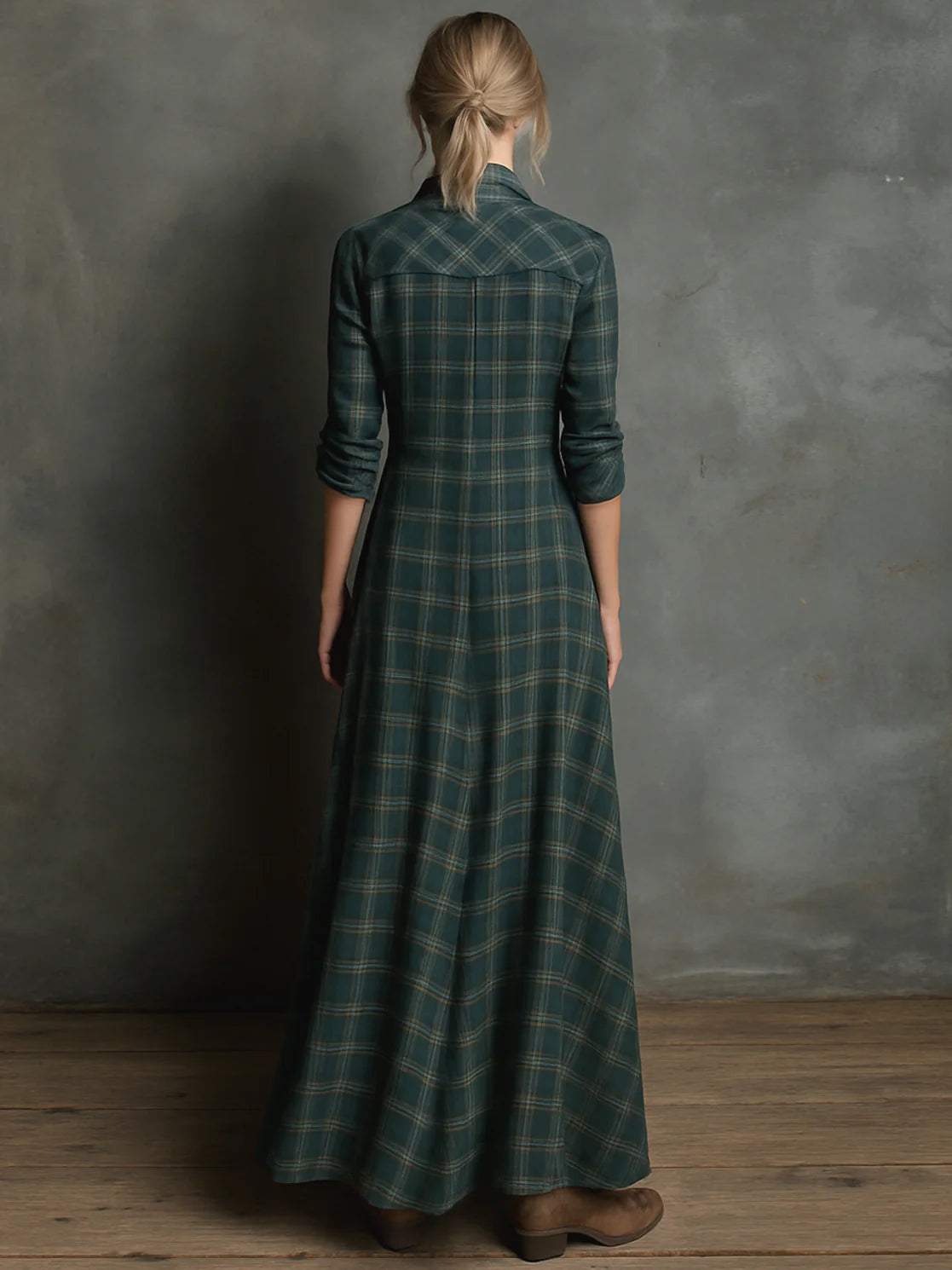 Graziella | Robe maxi rayée avec col