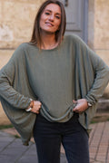 Pull large kaki manches chauve souris