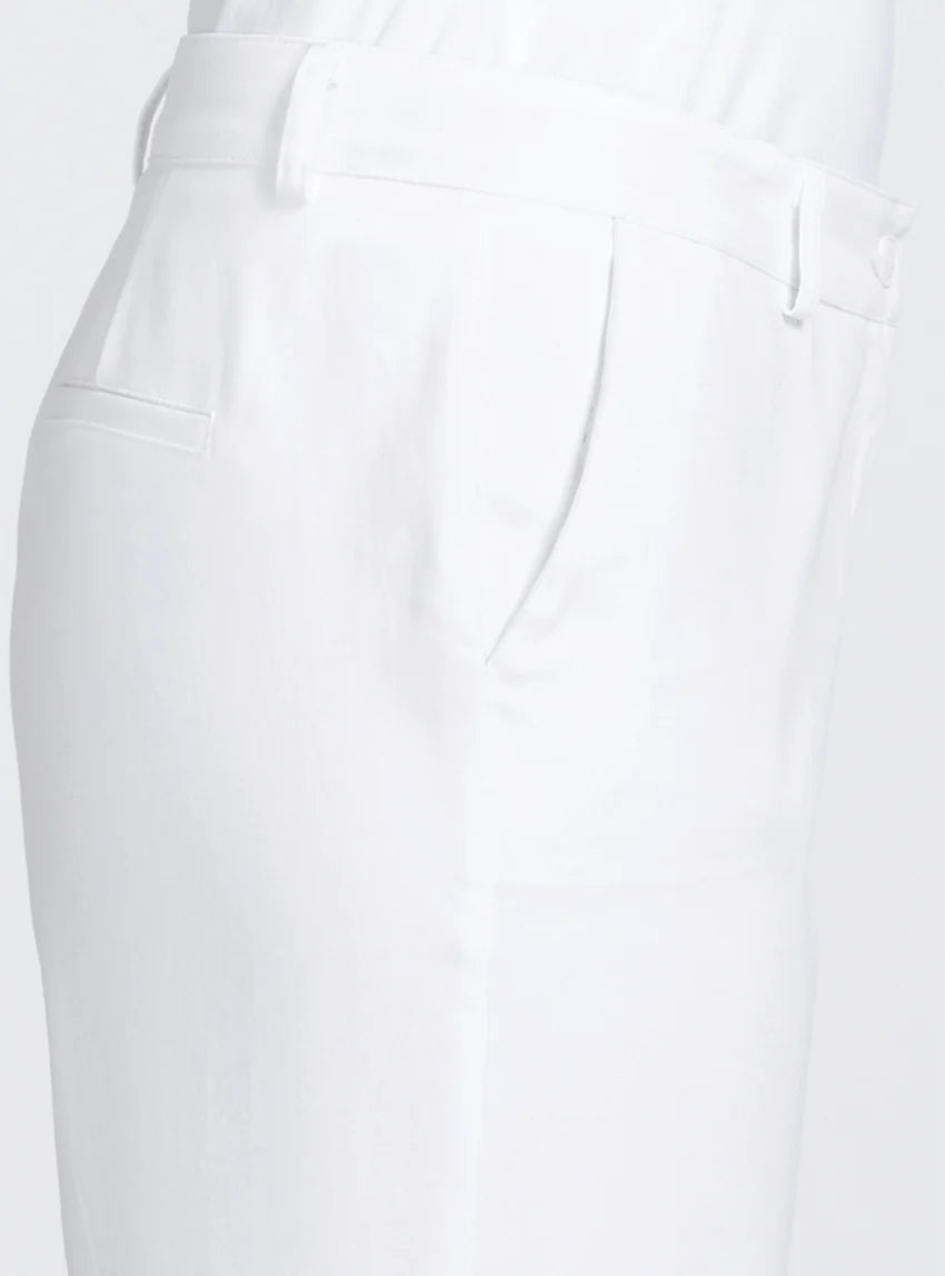 Pantacourt chino femme en coton blanc