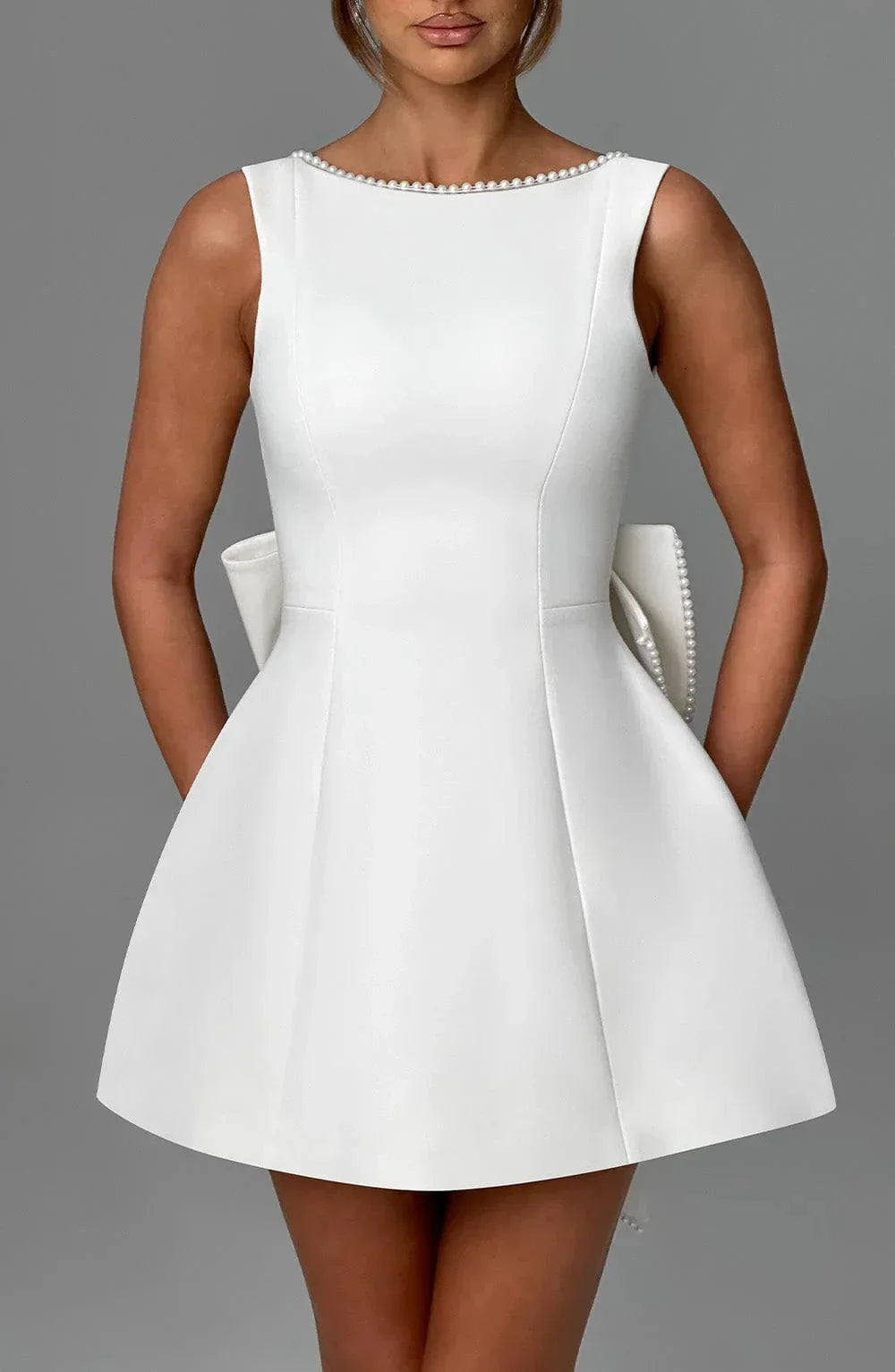 Robe de cocktail pour femme à dos noué
