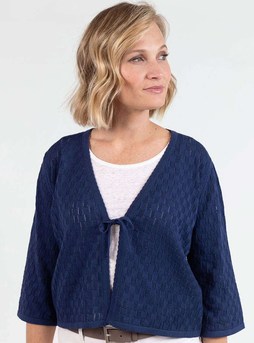 Gilet femme ajouré en coton bleu marine
