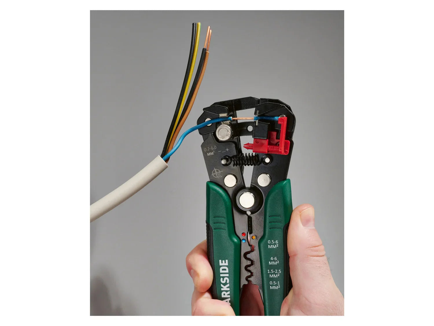 PARKSIDE Jeu de pinces  dnuder et  sertir automatiques PCZS 231 C2 , 231 pices