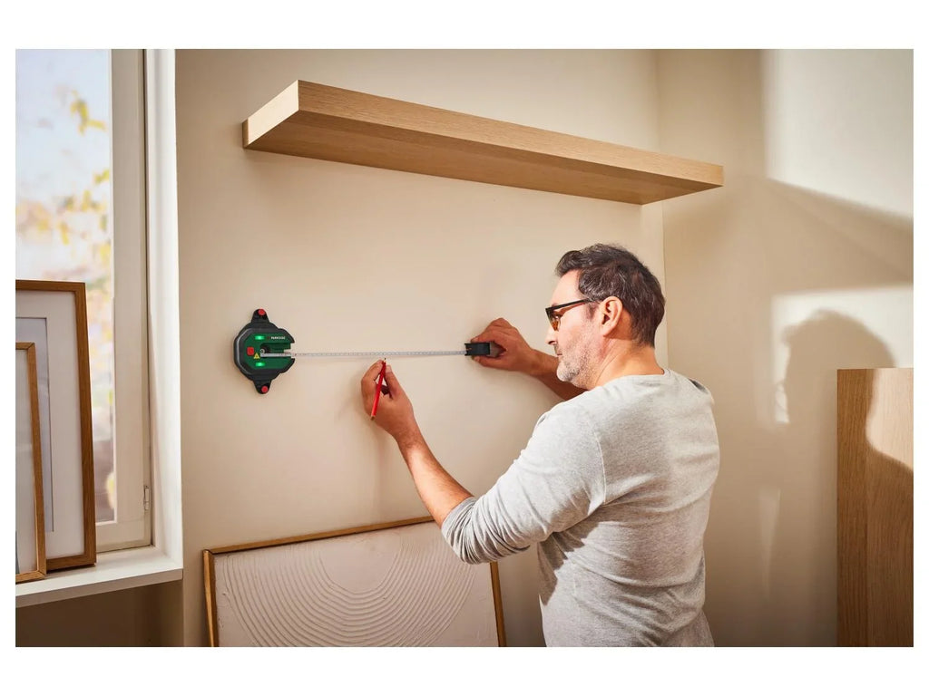 PARKSIDE Niveau  bulle laser avec mtre ruban PLLM 10 A1