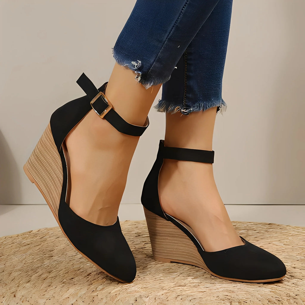 Sandales à bout pointu pour femmes Chaussures d'été élégantes et modernes
