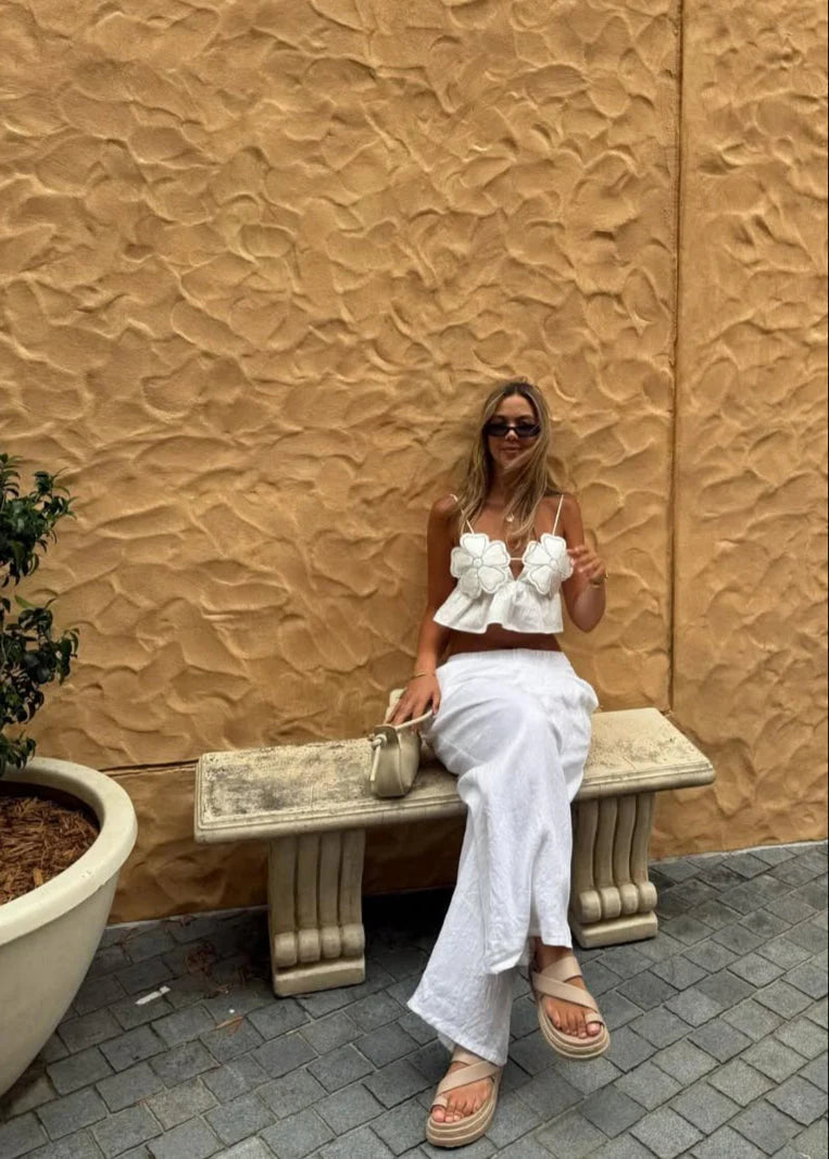 Blouse blanche à manches volantées pour femmes