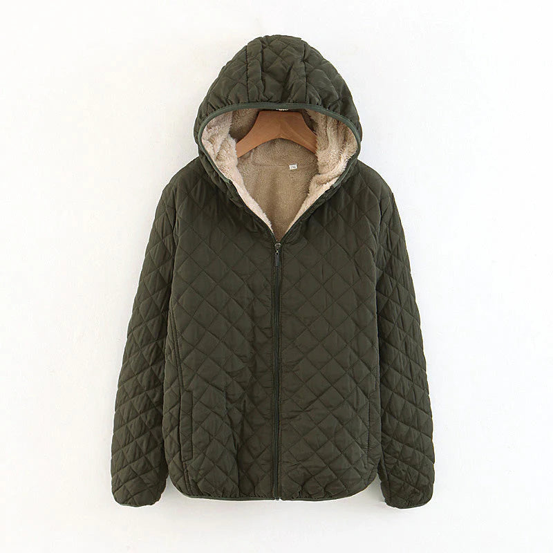 Veste matelassée à capuche avec doublure en peluche