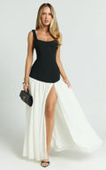 Hilary Maxi Dress - Contrast Sweetheart Bodice Fit And Flare Dress in Black