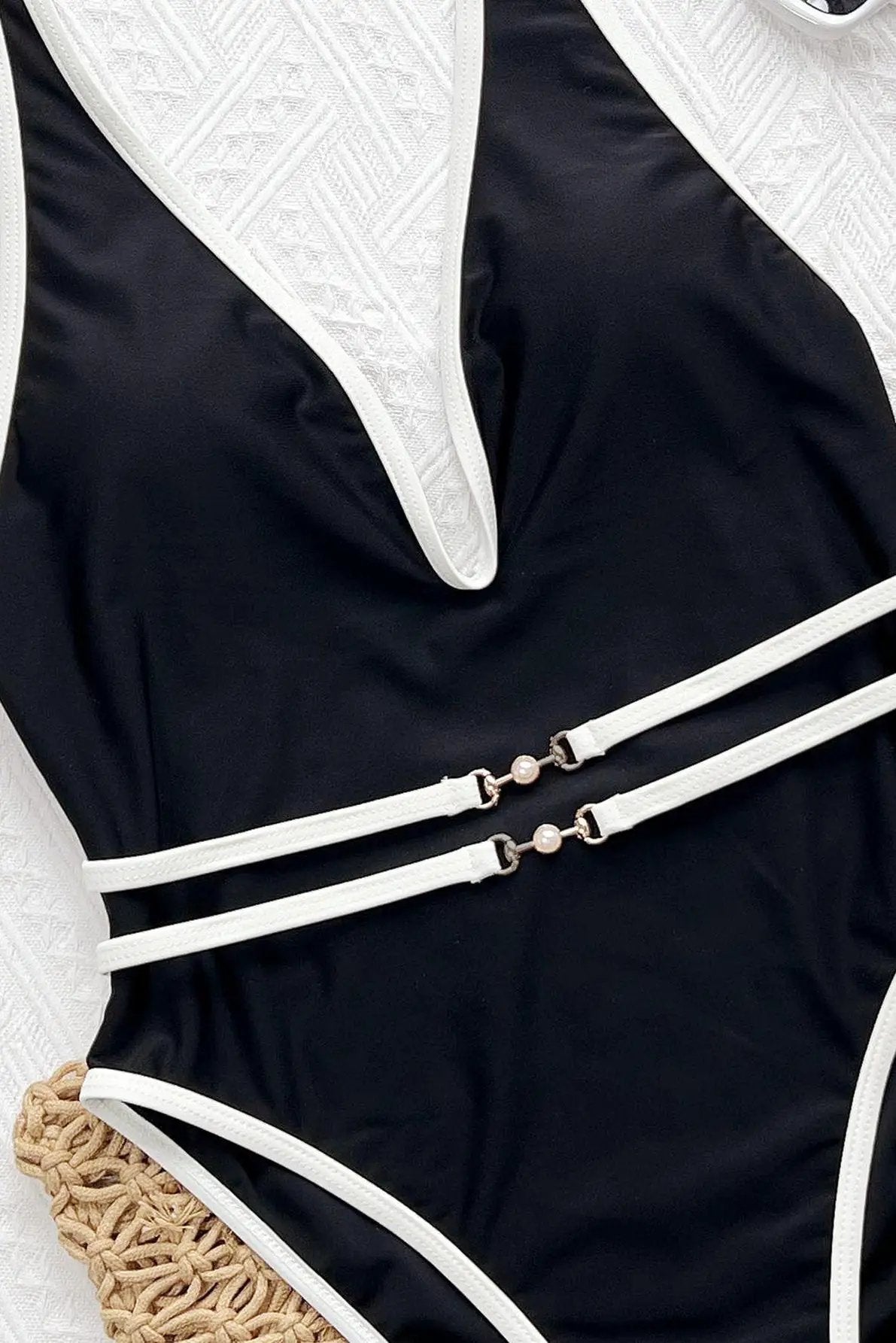Black White Trim Designer Buckle Plunging-V Backless Sexy 1Pc Swimsuit Monokini