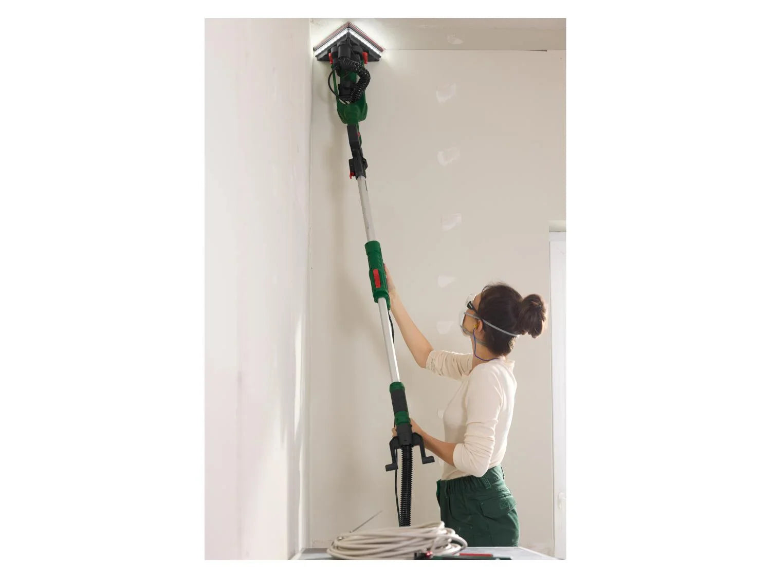 PARKSIDE Ponceuse murs et plafonds PWDS 920 D4, 710 W