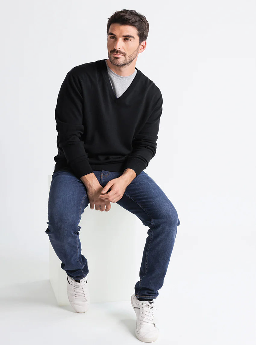 Pull homme col v  100% laine mérinos Noir