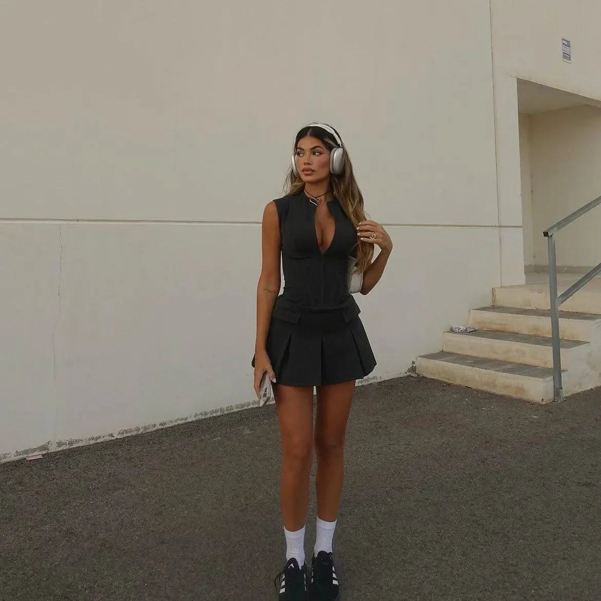 Robe Mini Corset Plissée au Charme Intemporel