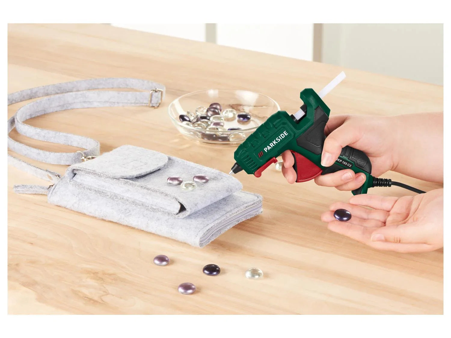 PARKSIDE Pistolet  colle PNKP 105 C2 ou fer  souder