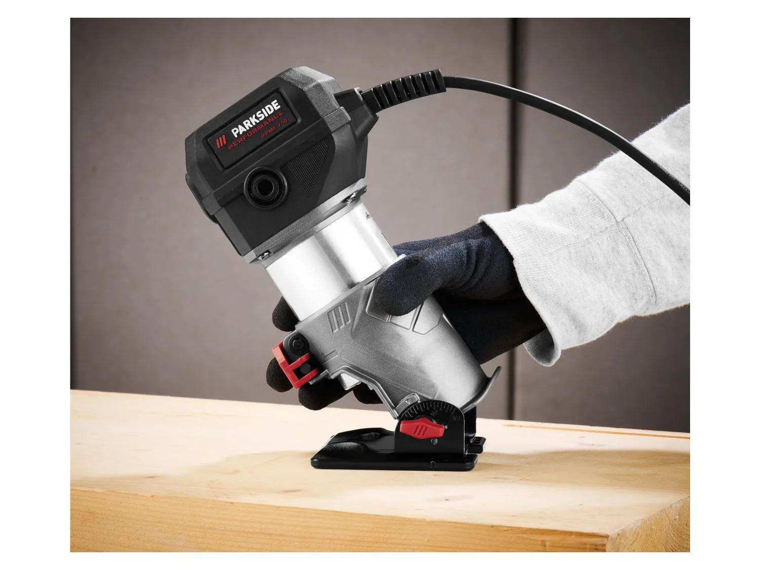 PARKSIDE PERFORMANCE Fraiseuse multifonction PPMF 710 A1