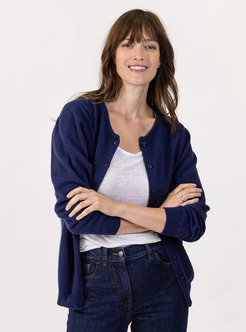 Cardigan femme en cachemire marine chic