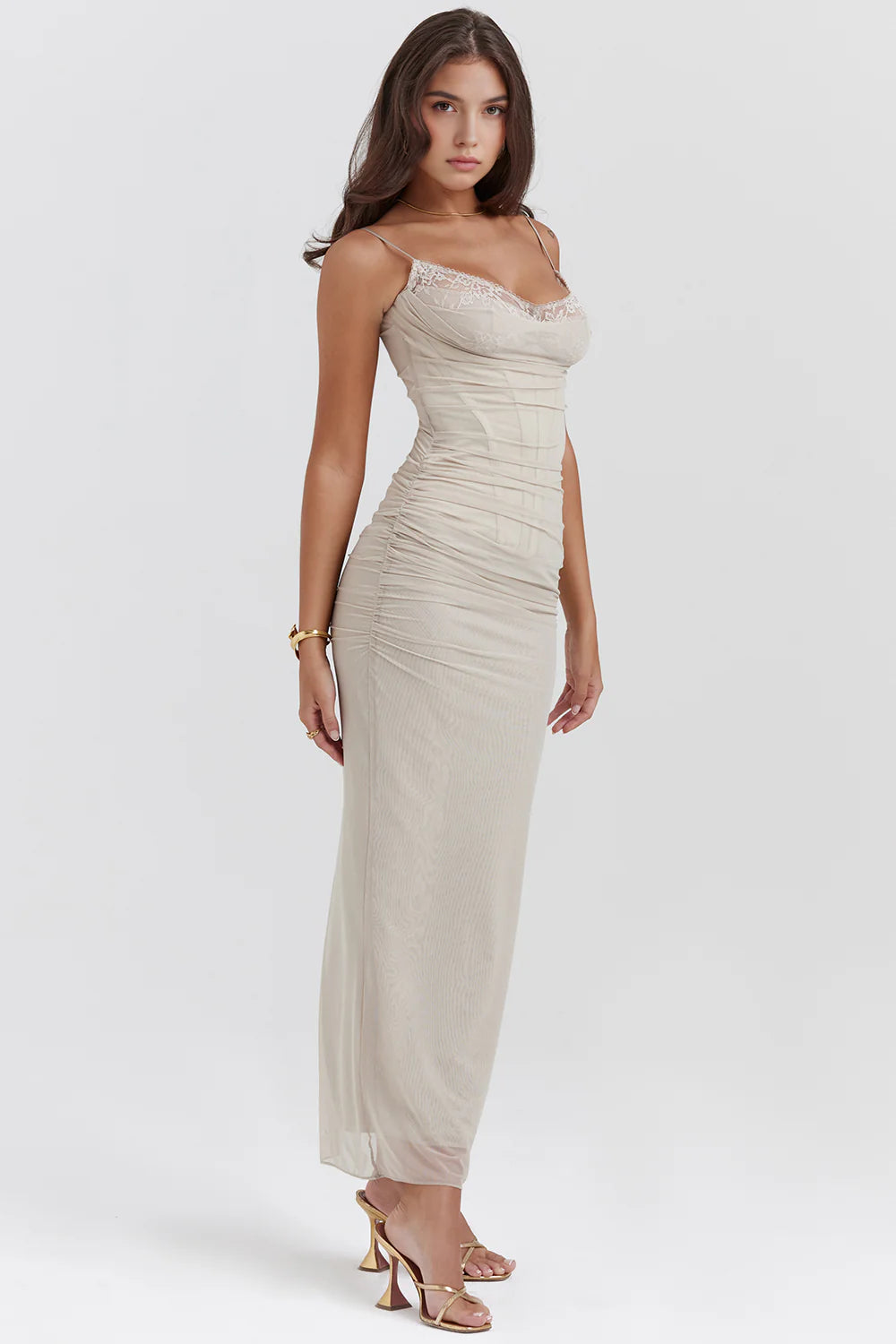Claire | Robe en Réseau avec Dentelle