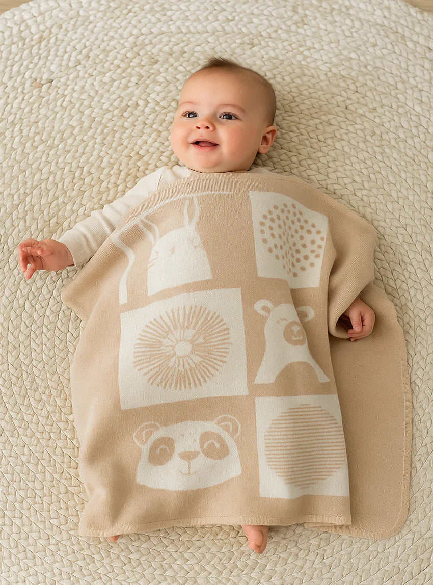 Couverture bébé  laine mérinos motif animaux beige pastel