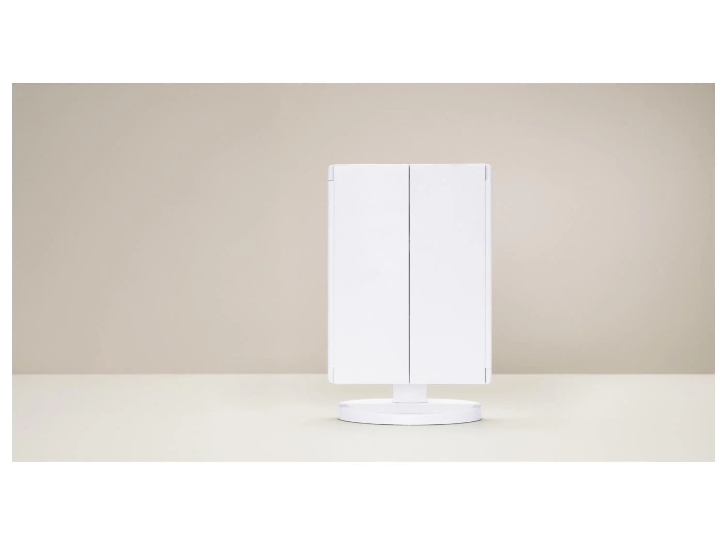 CIEN Beauty Miroir grossissant  LED CKLK 6 A3