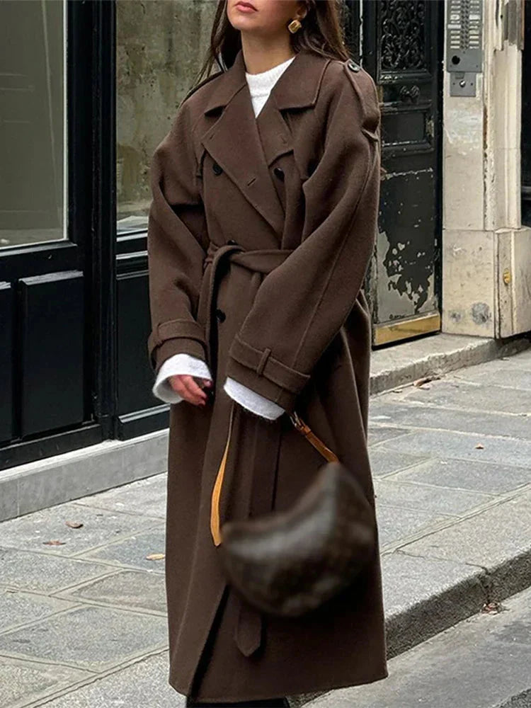 Manteau maxi ceinturé réversible avec col à revers