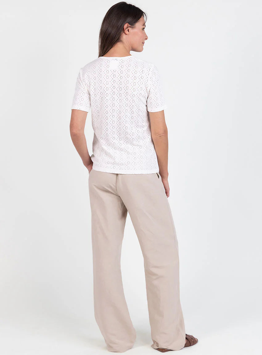 Tee-shirt femme en maille ajourée coton blanc crème