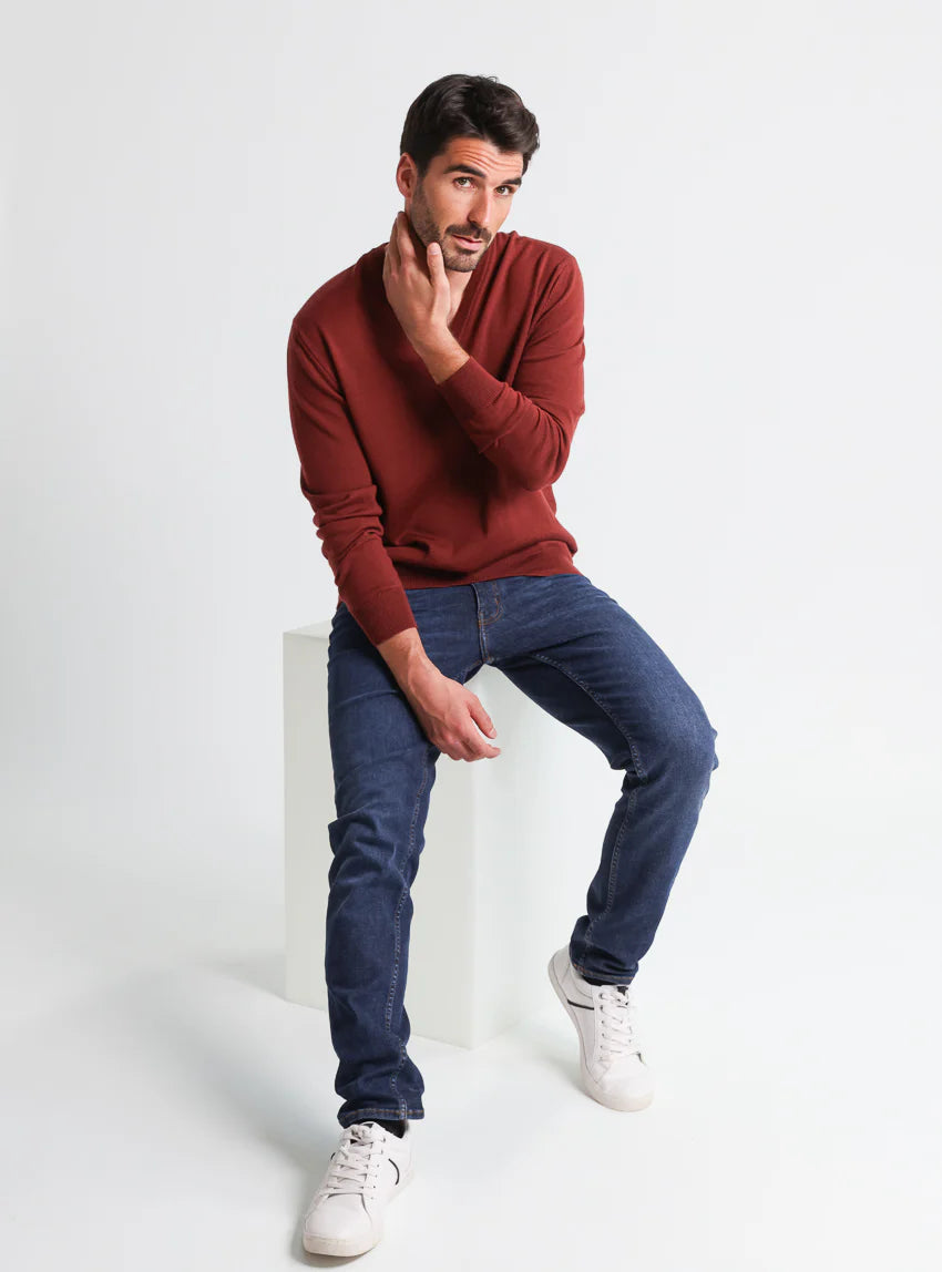 Pull homme col V  100% laine mérinos rouge terre de sienne