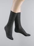Mi-chaussettes mixte en laine grises